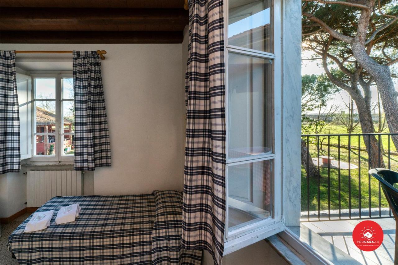 Hostal Fattoria Battilana Marina Di Carrara Exterior foto
